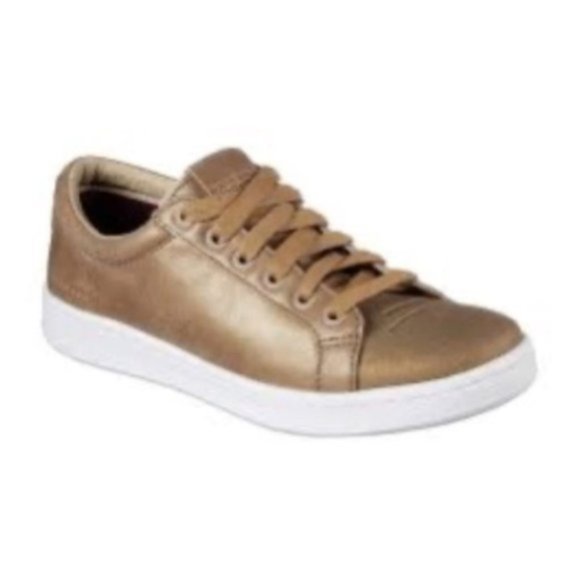 Mark Nason Shoes - Mark Nason Women’s Dillard Gold Sneakers Sz 9